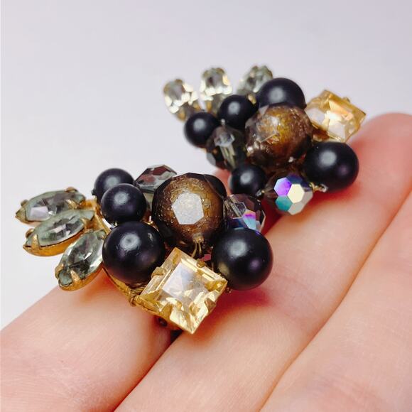 VTG Signed Eugene Vaseline Uranium Glass Earrings Mid Century 1950s Clip On - Picture 7 of 11